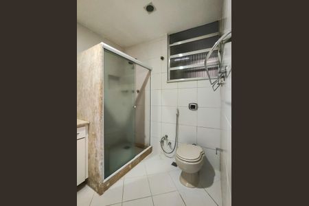 Apartamento para alugar com 90m², 2 quartos e sem vagaBanheiro Corredor