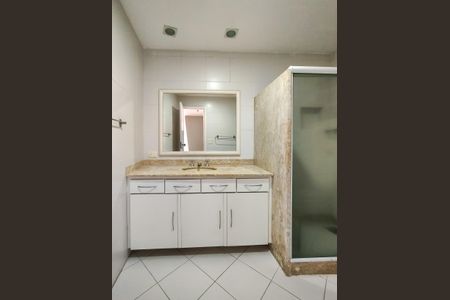 Apartamento para alugar com 90m², 2 quartos e sem vagaBanheiro Corredor