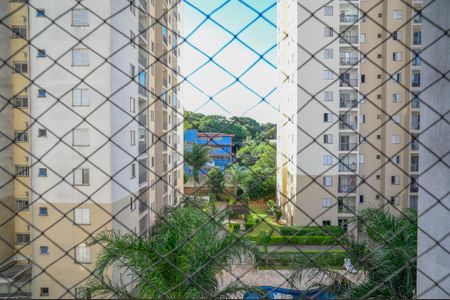 Varanda - Vista de apartamento à venda com 2 quartos, 48m² em Vila Liviero, São Paulo