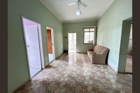 Sala de casa para alugar com 2 quartos, 50m² em Piedade, Rio de Janeiro