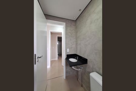 Apartamento para alugar com 66m², 2 quartos e 2 vagasBanheiro Quarto 2