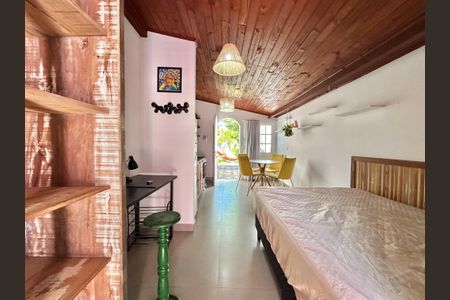 Studio de apartamento para alugar com 1 quarto, 30m² em Campeche Leste, Florianópolis