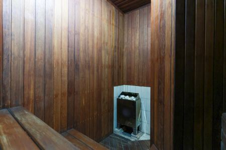 Apartamento à venda com 250m², 4 quartos e 5 vagas Apartamento à venda com 250m², 4 quartos e 5 vagasÁrea comum - Sauna