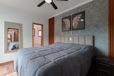 Apartamento à venda com 250m², 4 quartos e 5 vagas Apartamento à venda com 250m², 4 quartos e 5 vagasSuíte 1