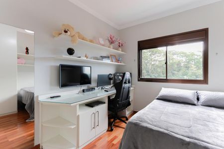 Apartamento à venda com 250m², 4 quartos e 5 vagas Apartamento à venda com 250m², 4 quartos e 5 vagasSuíte 3