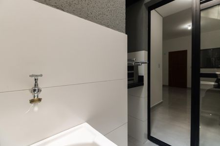 Apartamento à venda com 38m², 2 quartos e sem vaga Apartamento à venda com 38m², 2 quartos e sem vagaÁrea de Serviço e Área de Churrasqueira