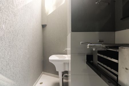 Apartamento à venda com 38m², 2 quartos e sem vaga Apartamento à venda com 38m², 2 quartos e sem vagaÁrea de Serviço e Área de Churrasqueira
