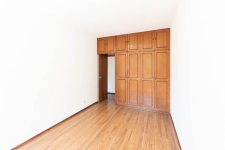 Apartamento à venda com 140m², 3 quartos e 1 vagaQuarto 2