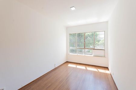 Apartamento à venda com 140m², 3 quartos e 1 vagaQuarto 2
