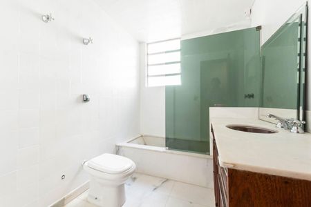 Apartamento à venda com 140m², 3 quartos e 1 vagaBanheiro