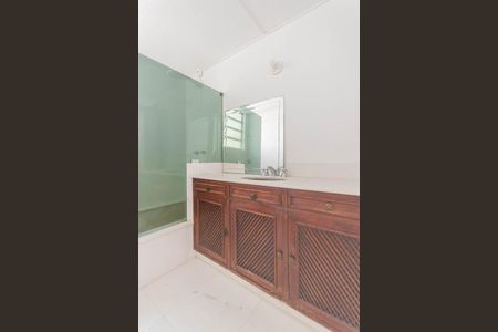 Apartamento à venda com 140m², 3 quartos e 1 vagaBanheiro