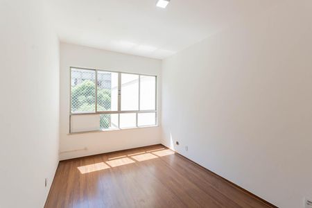 Apartamento à venda com 140m², 3 quartos e 1 vagaSuíte