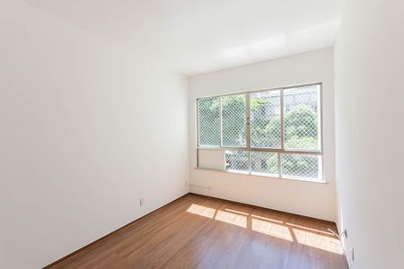 Apartamento à venda com 140m², 3 quartos e 1 vagaSuíte