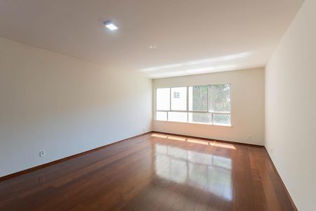 Apartamento à venda com 140m², 3 quartos e 1 vagaSala