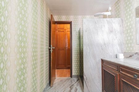 Apartamento à venda com 140m², 3 quartos e 1 vagaBanheiro Suíte