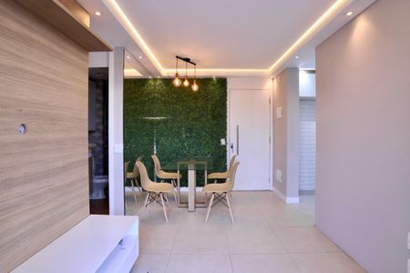 Apartamento à venda com 46m², 2 quartos e 1 vaga Apartamento à venda com 46m², 2 quartos e 1 vagaSala