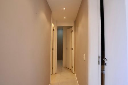 Apartamento à venda com 46m², 2 quartos e 1 vaga Apartamento à venda com 46m², 2 quartos e 1 vagaCorredor