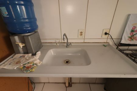 Apartamento à venda com 49m², 2 quartos e 1 vagaCozinha - Pia
