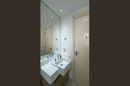 Apartamento à venda com 185m², 3 quartos e 3 vagasBanheiro da Suíte 3