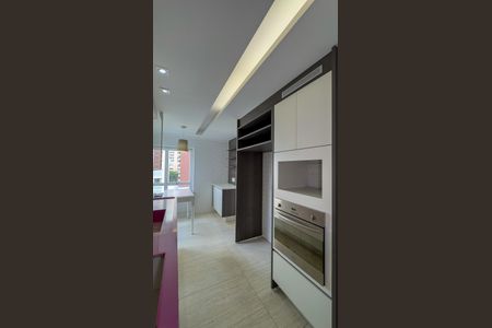 Apartamento à venda com 185m², 3 quartos e 3 vagasCozinha