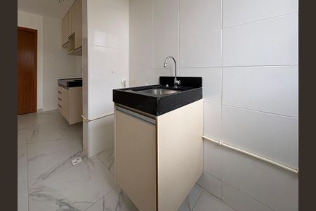 Apartamento para alugar com 83m², 2 quartos e 1 vaga