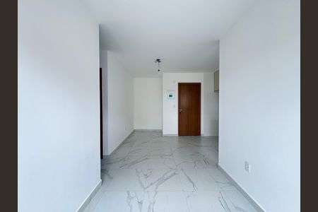 Apartamento para alugar com 83m², 2 quartos e 1 vaga