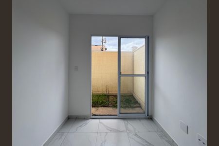 Apartamento para alugar com 83m², 2 quartos e 1 vaga