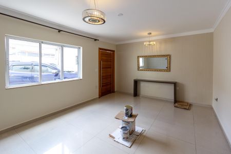 Casa para alugar com 3 quartos, 200m² em Jardim Pinhal, Guarulhos