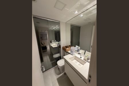 Banheiro de apartamento à venda com 2 quartos, 64m² em Vila Maria, São Paulo