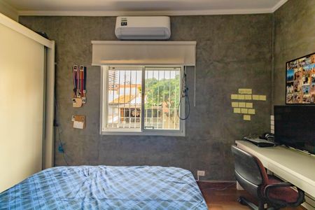 Casa à venda com 90m², 3 quartos e 2 vagas