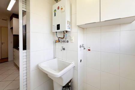 Apartamento para alugar com 65m², 2 quartos e 1 vagaÁrea de Serviço