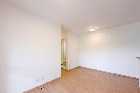 Apartamento para alugar com 65m², 2 quartos e 1 vagaSala