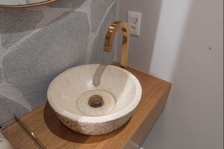 Apartamento à venda com 130m², 3 quartos e 2 vagas Apartamento à venda com 130m², 3 quartos e 2 vagasLavabo