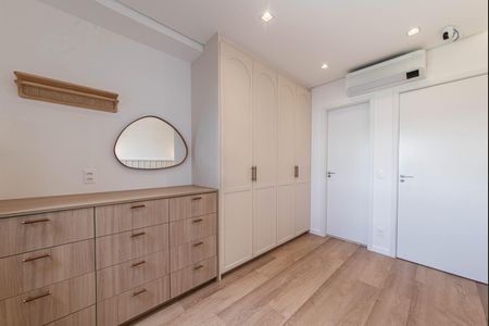 Apartamento à venda com 130m², 3 quartos e 2 vagas Apartamento à venda com 130m², 3 quartos e 2 vagasSuite 2