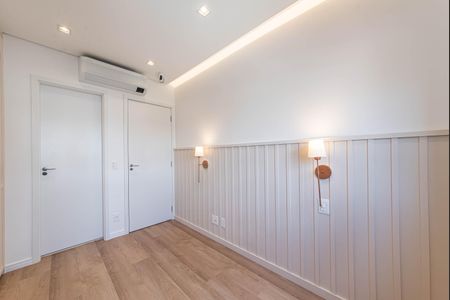 Apartamento à venda com 130m², 3 quartos e 2 vagas Apartamento à venda com 130m², 3 quartos e 2 vagasSuite 2