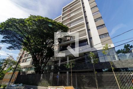 Apartamento à venda com 130m², 3 quartos e 2 vagas Apartamento à venda com 130m², 3 quartos e 2 vagasFachada