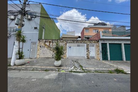 Casa de condomínio à venda com 62m², 2 quartos e 1 vagaFachada + Placa 