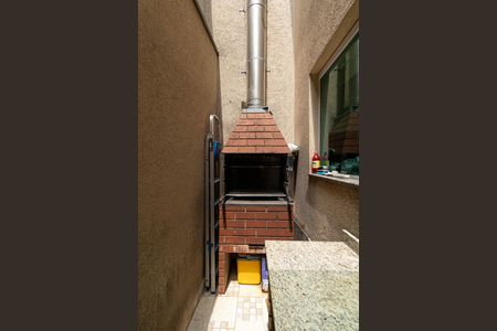 Casa de condomínio à venda com 62m², 2 quartos e 1 vagaChurrasqueira