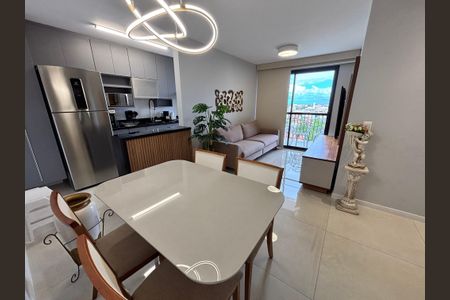 Sala de apartamento para alugar com 2 quartos, 80m² em Recreio dos Bandeirantes, Rio de Janeiro