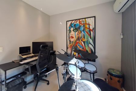 Apartamento para alugar com 151m², 4 quartos e 2 vagasQuarto 1