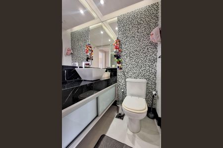 Apartamento para alugar com 151m², 4 quartos e 2 vagasBanheiro Social