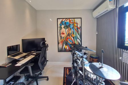 Apartamento para alugar com 151m², 4 quartos e 2 vagasQuarto 1