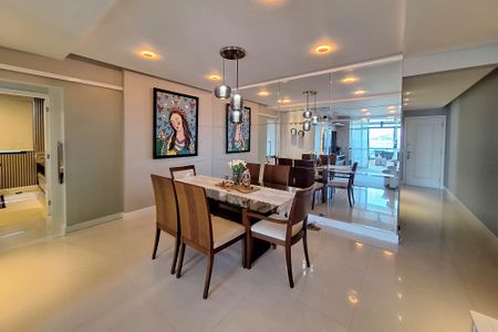 Apartamento para alugar com 151m², 4 quartos e 2 vagasSala