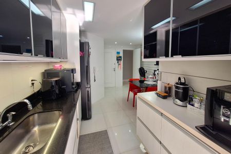 Apartamento para alugar com 151m², 4 quartos e 2 vagasCozinha