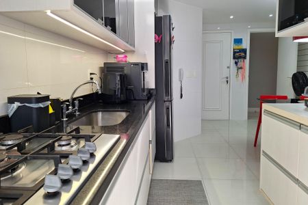 Apartamento para alugar com 151m², 4 quartos e 2 vagasCozinha