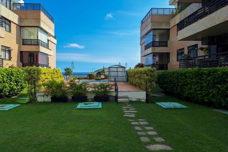 Apartamento para alugar com 151m², 4 quartos e 2 vagasÁrea comum