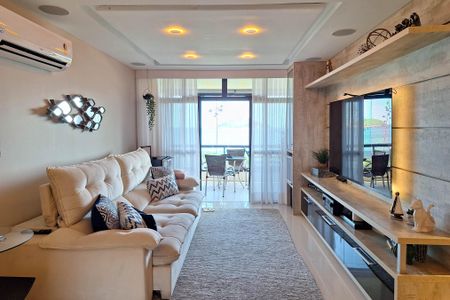 Apartamento para alugar com 151m², 4 quartos e 2 vagasSala