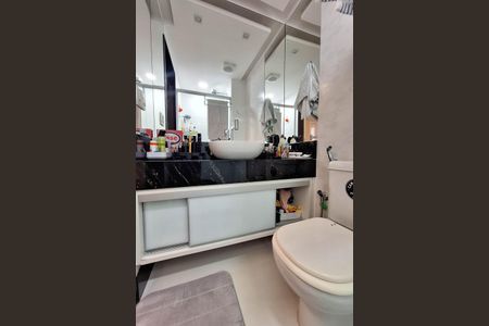 Apartamento para alugar com 151m², 4 quartos e 2 vagasBanheiro da Suíte 2