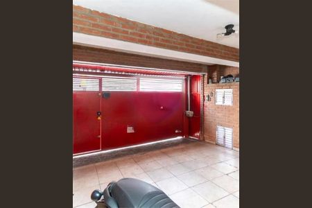 Casa à venda com 145m², 4 quartos e 2 vagas