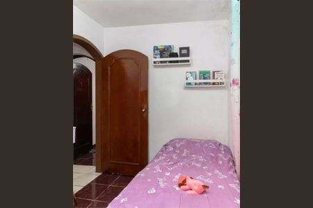 Casa à venda com 145m², 4 quartos e 2 vagas